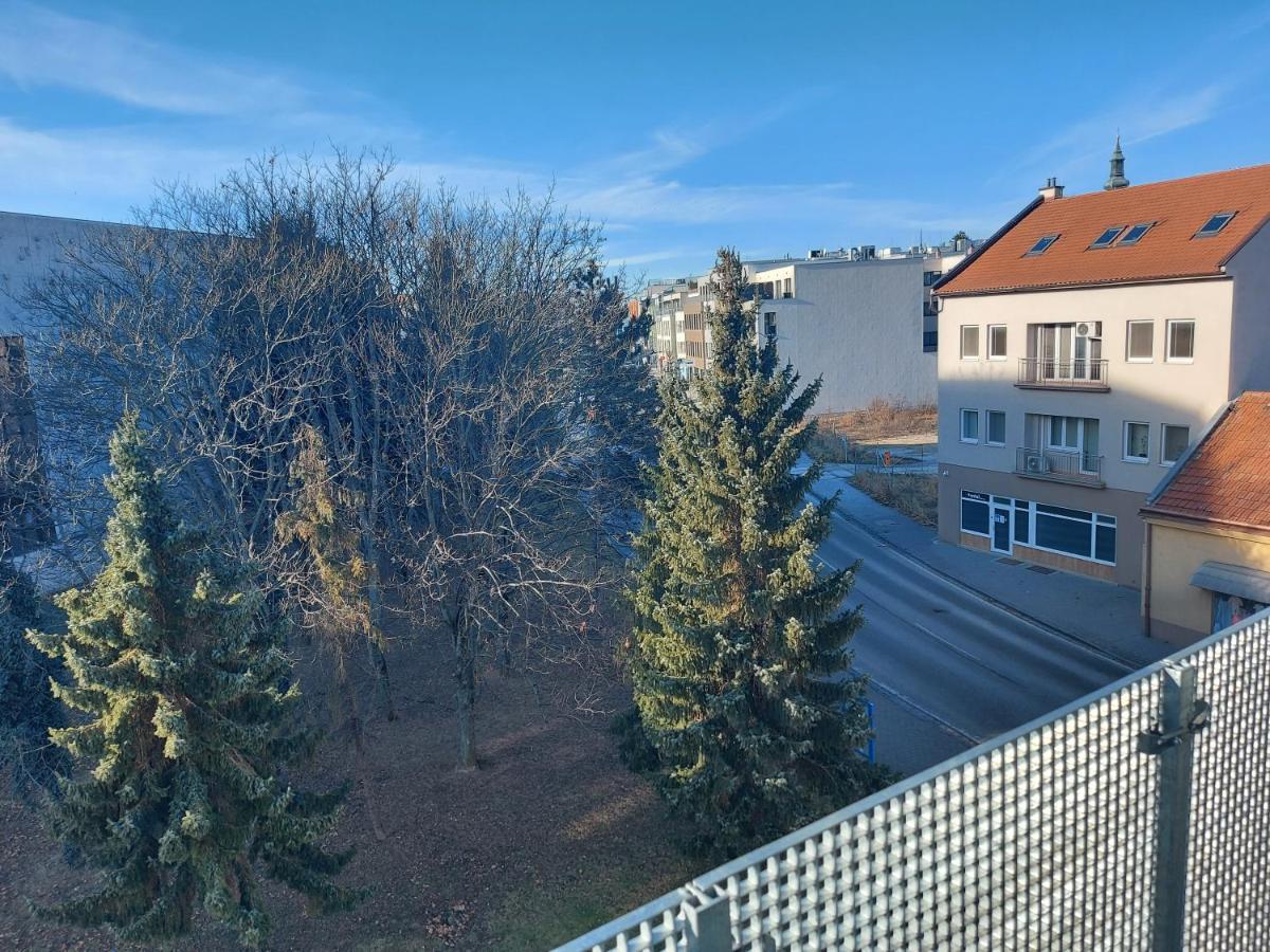 Subarx Centrum Nitra Eksteriør billede